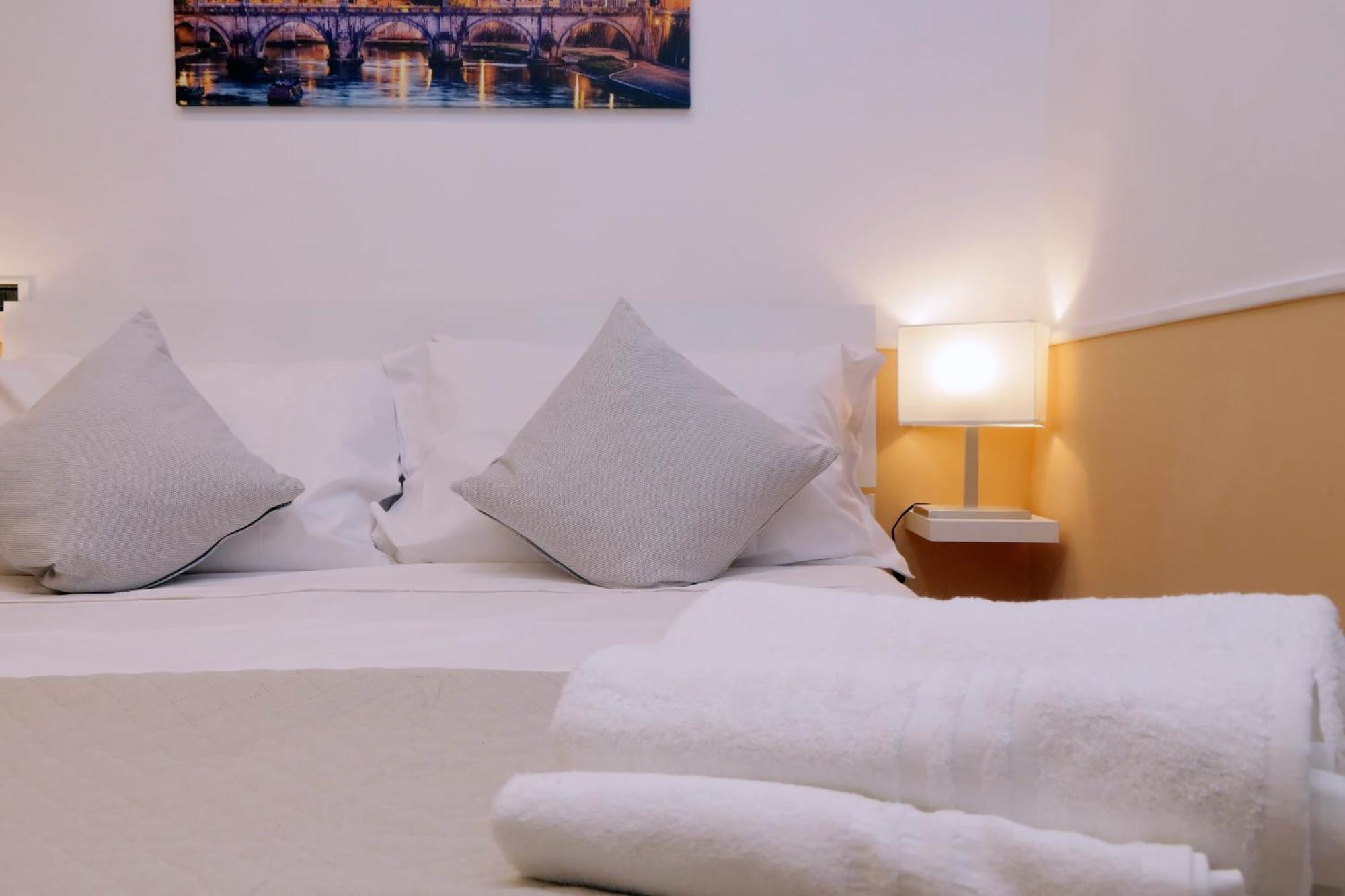 Trevi Feddy'S Apartment Rome Bagian luar foto